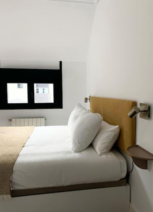 Apartmán Atico Con Esplendida Terraza Comillas Exteriér fotografie