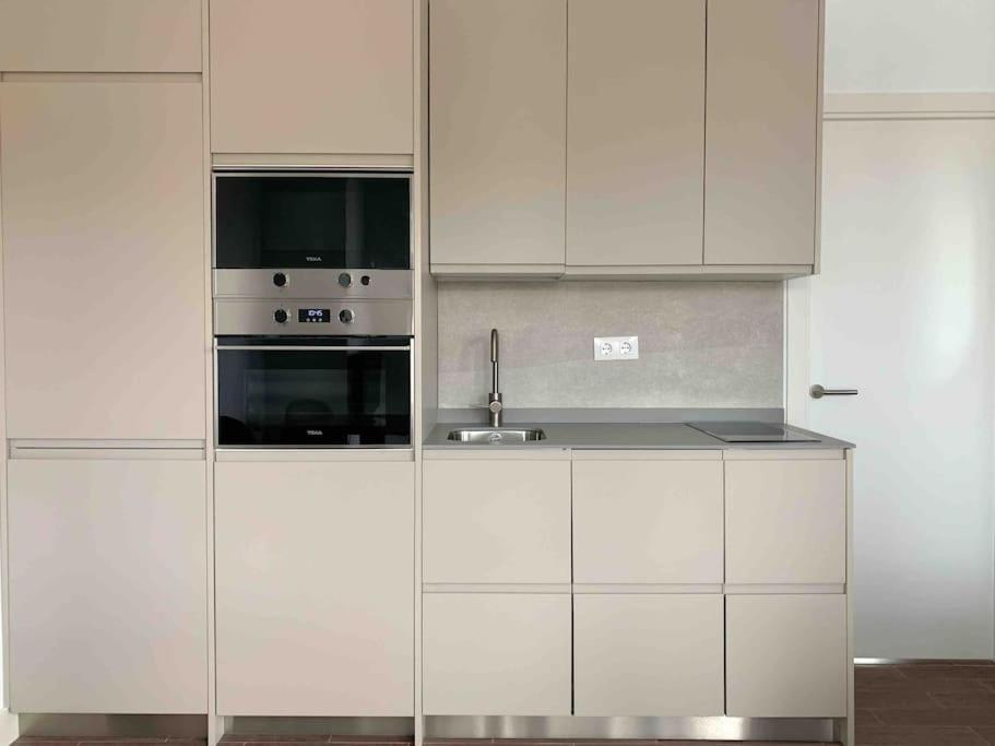 Apartmán Atico Con Esplendida Terraza Comillas Exteriér fotografie